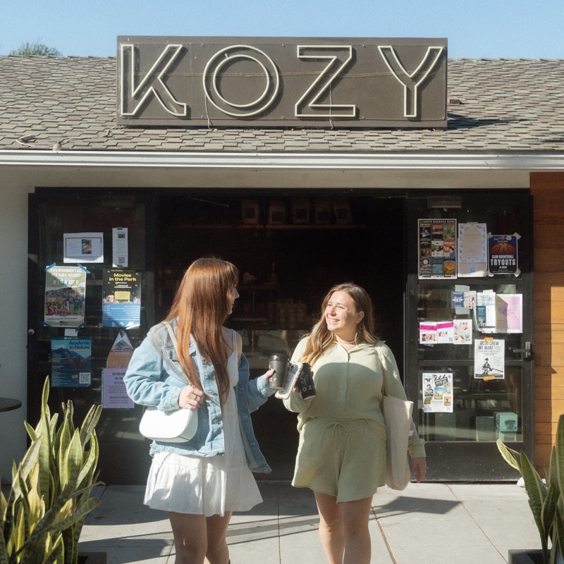 KellySwedaPhotography.The Cove Kozy Coffee Photo 2